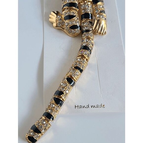 🐯 ✨ Rhinestones Crouching Tiger Bendable Design Blingy Statement Brooch NEW - Picture 11 of 15